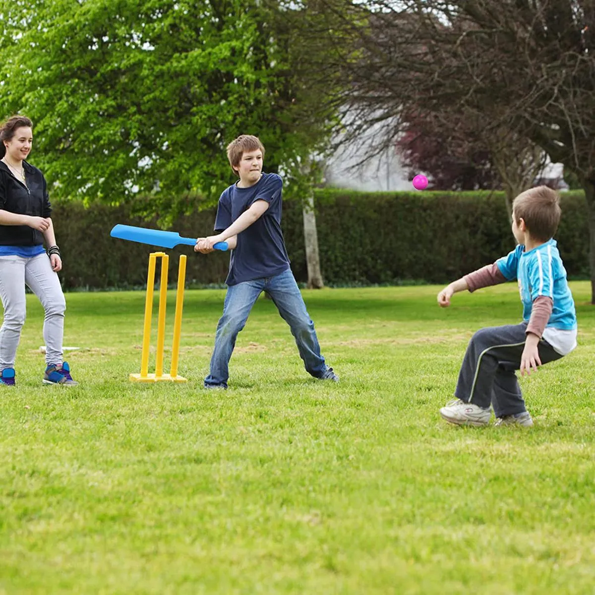 Cricket Kit Plastic Bat Ball Set With Wicket For Kids Outdoor Fun Activity Toy