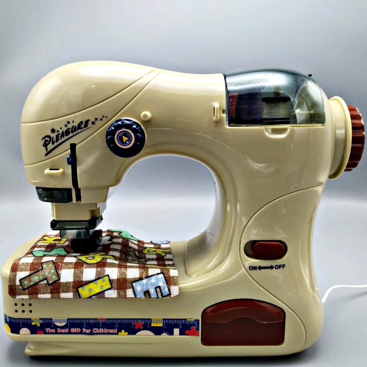 Pack Of 2 Realistic Sewing Machine For Girls image 2